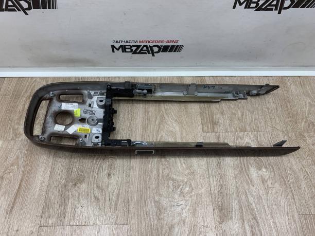 Накладка подлокотника Mercedes W221 a2216800234