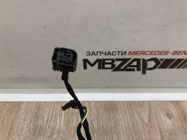 Проводка передней правой двери Mercedes W204 a2044407110