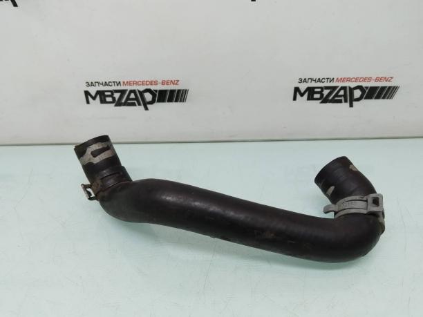 Патрубок охлаждения Mercedes W221 a2218321623