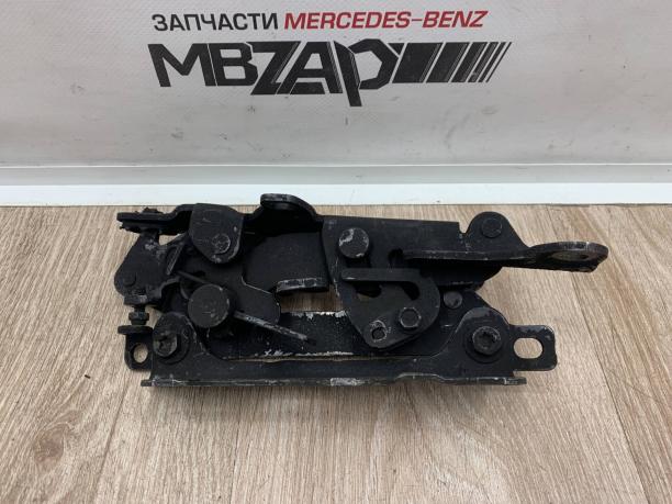 Петли капота Mercedes W222 a2228800128