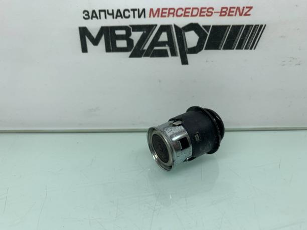 Прикуриватель Mercedes W222 a0008203453