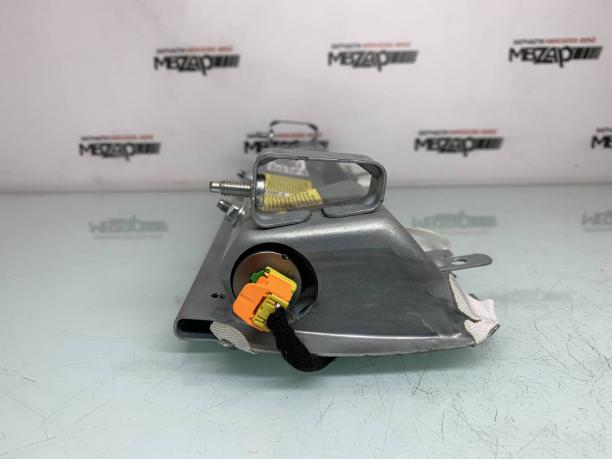 Подушка безопасности коленная Mercedes W212 a2128601002