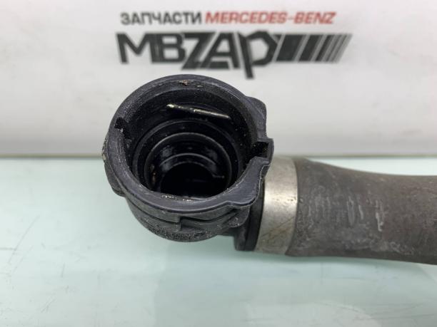 Патрубок радиатора Mercedes W205 a2055017000