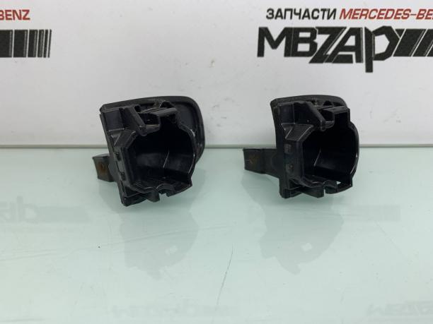 Накладка ручки правой двери Mercedes W222 a0997602800