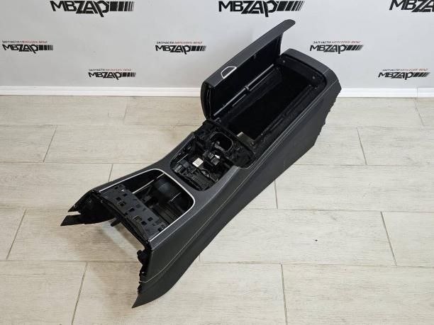 Корпус центральной консоли Mercedes W222 a2226803604