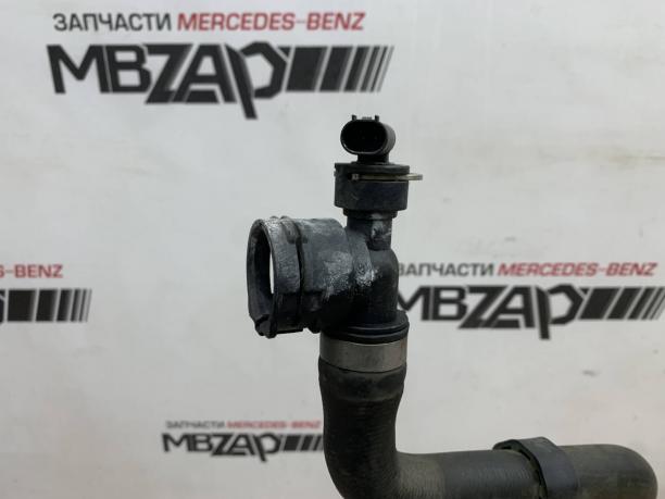 Патрубок охлаждения m651 Mercedes W205 a2055000800