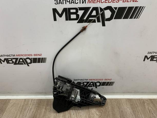 Кронштейн ручки правой двери Mercedes W216 a2167601834