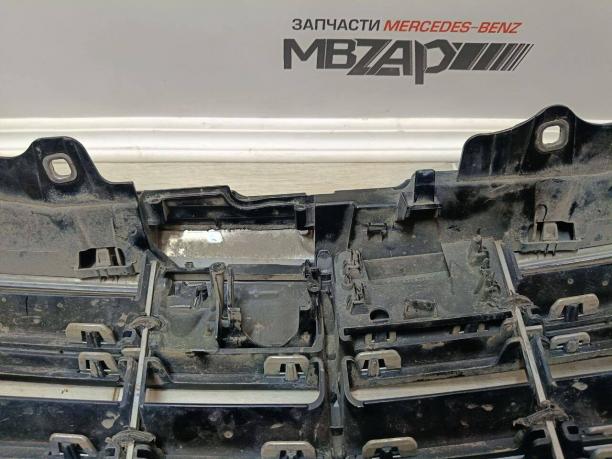 Решетка радиатора Mercedes W222 S 222 a2228801383