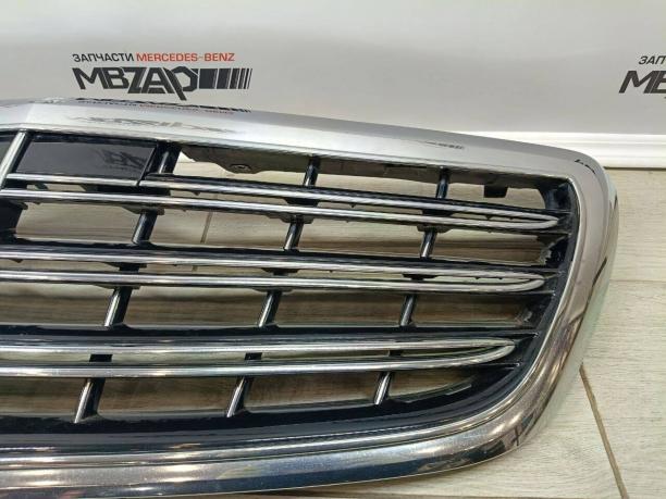 Решетка радиатора Mercedes W222 S 222 a2228801383