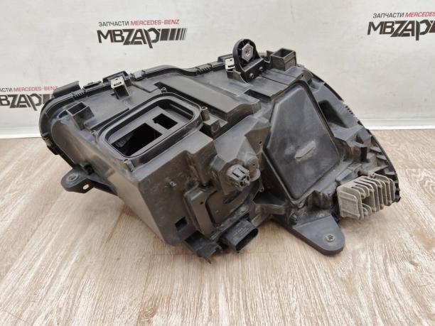 Фара левая Mercedes W205 a2059067503