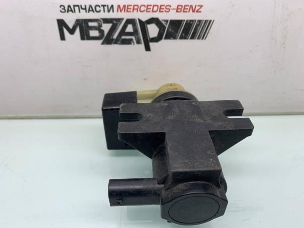 Клапан управления турбиной Mercedes W222 a0081535428