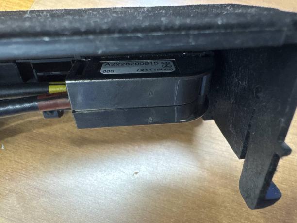 Разъем USB Mercedes W222 a