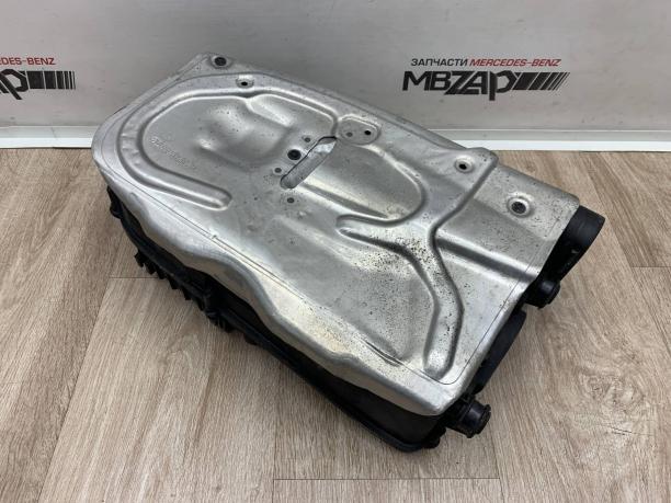 Корпус воздушного фильтра Mercedes W212 a6510901101