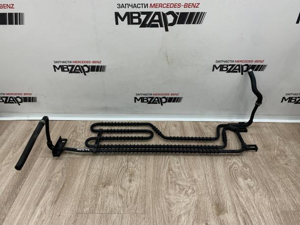 Радиатор охлаждения ГУР Mercedes W204 a2044600143