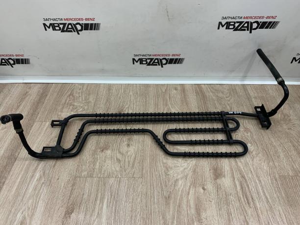 Радиатор охлаждения ГУР Mercedes W204 a2044600143