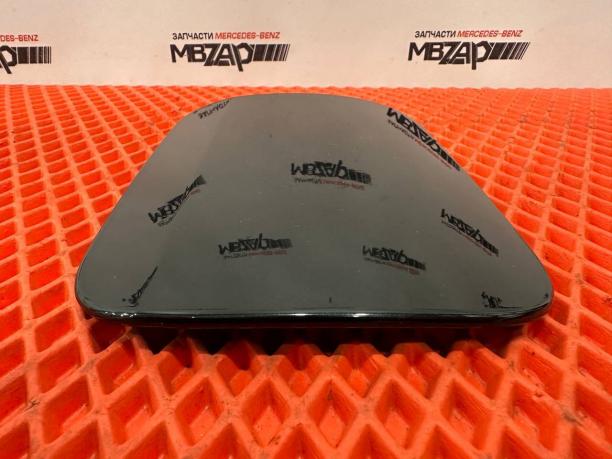 Крышка лючка бензобака Mercedes W221  a2217570006
