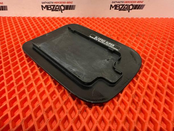 Крышка лючка бензобака Mercedes W221  a2217570006