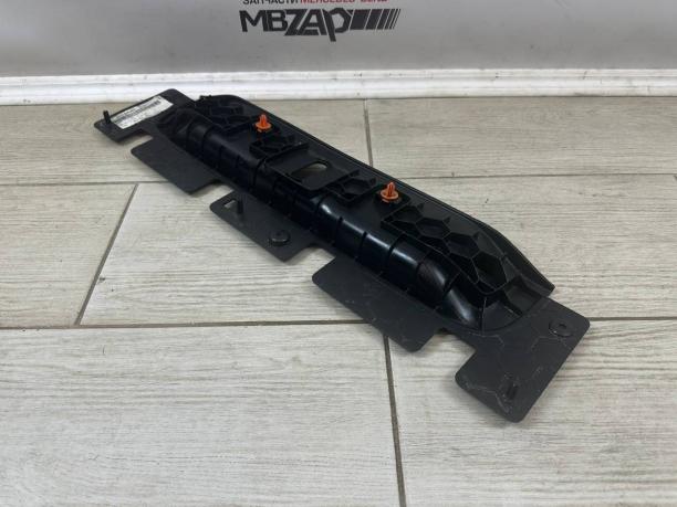 Накладка замка багажника Mercedes W447 a4476905900