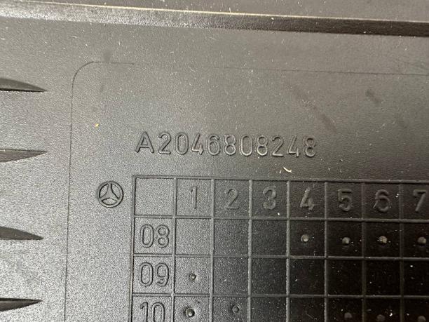 Коврик салона задний правый Mercedes X204  a2046808248