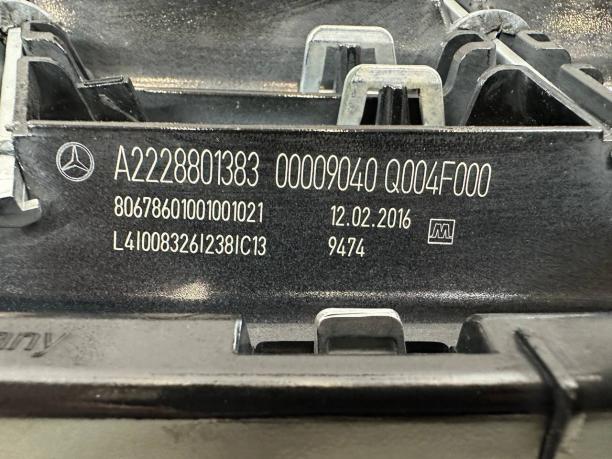 Решетка радиатора Maybach x222 a2228801383