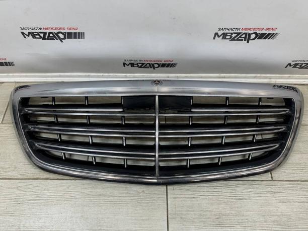 Решетка радиатора Maybach x222 a2228801383