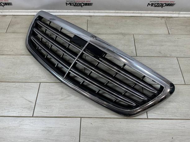 Решетка радиатора Maybach x222 a2228801383
