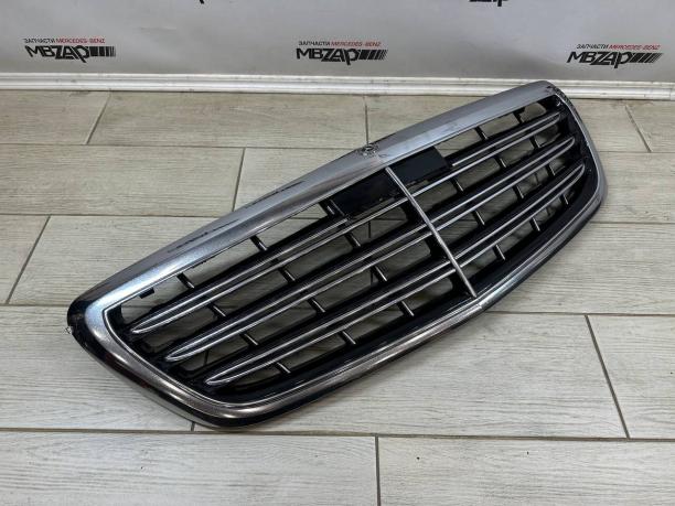 Решетка радиатора Maybach x222 a2228801383