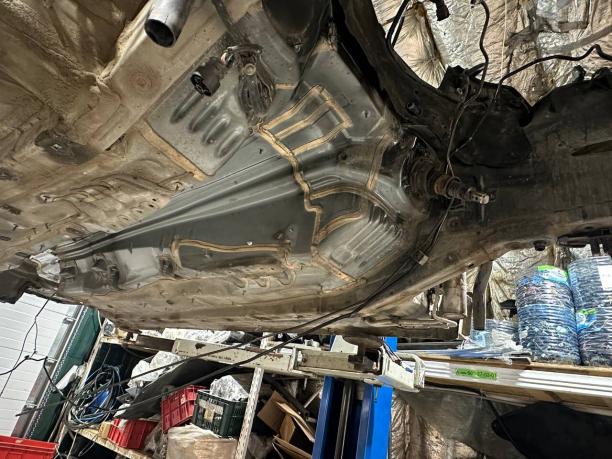 Топливные трубки Mercedes W221 a2214714115