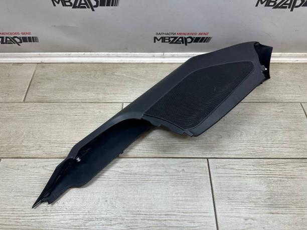 Обшивка багажника правая Mercedes W166  a2926900454