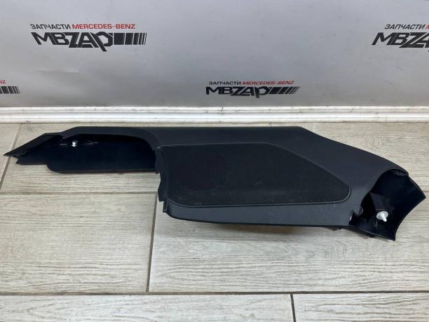 Обшивка багажника правая Mercedes W166  a2926900454