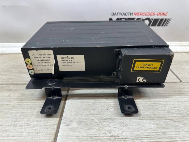 CD чейнджер Mercedes w210 a0028205889