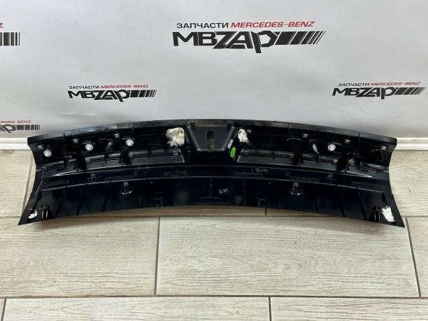 Накладка замка багажника Mercedes W166  a2926900041