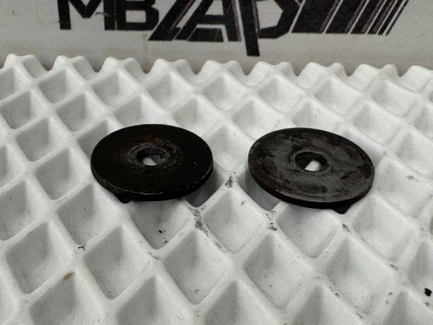 Подвеска компрессора Mercedes W164 ML 164 a0009922250