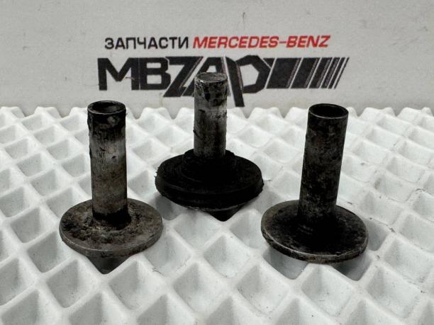 Подвеска компрессора Mercedes W164 ML 164 a0009922250
