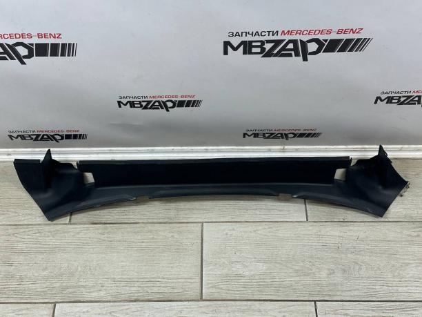 Накладка проема багажника верхняя Mercedes W292 a2926910700