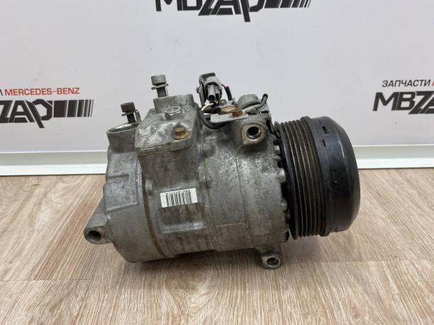 Компрессор кондиционера m651 Mercedes W204 a0008302700