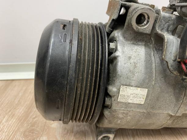 Компрессор кондиционера m651 Mercedes W204 a0008302700