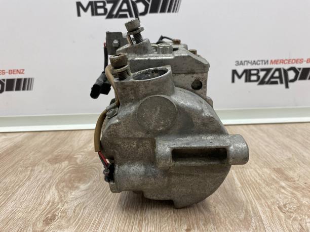 Компрессор кондиционера m651 Mercedes W204 a0008302700