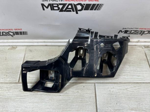 Кроштейн крепления заднего бампера Mercedes W292 a2928800203