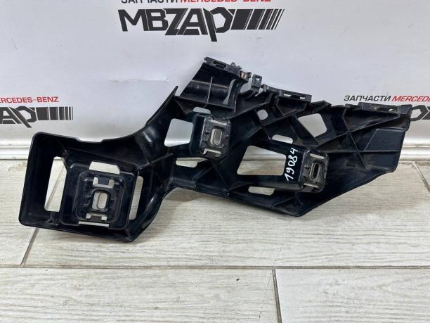 Кроштейн крепления заднего бампера Mercedes W292 a2928800303