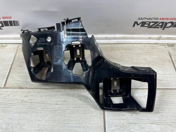 Кроштейн крепления заднего бампера Mercedes W292 a2928800303