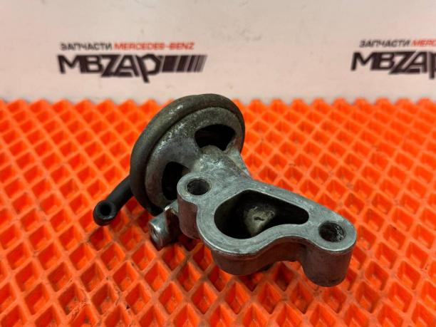 Клапан ЕГР Mercedes правый W211 a1121400060