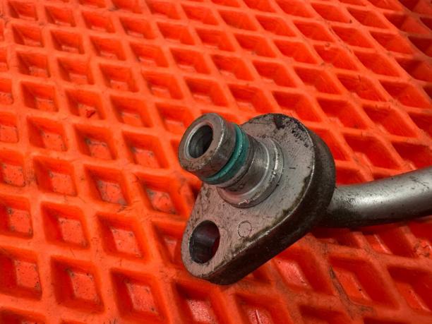 Трубка гидроподвески Mercedes W221 a2219971582