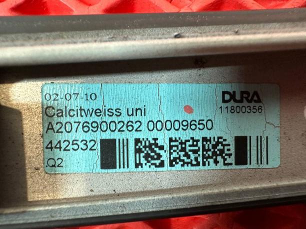 Молдинг крыши правый Mercedes W207 a2076900262