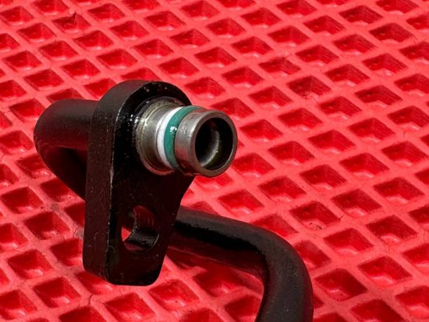 Трубка гидроподвески Mercedes W221 a2219972482