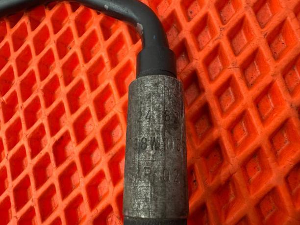 Трубка гидроподвески Mercedes W221 a2219972482