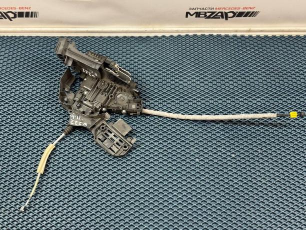 Замок левой двери Mercedes W238 a0997200501