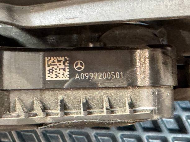 Замок левой двери Mercedes W238 a0997200501