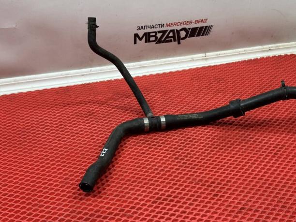 Патрубок отопителя Mercedes W222 a2228304100