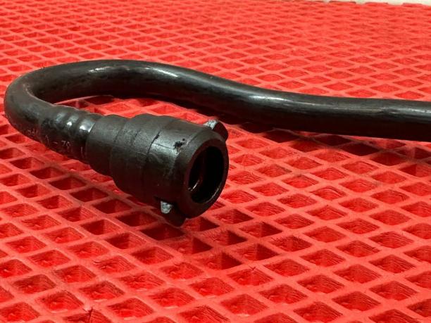 Трубка вакуумная Mercedes W164 a1644300729